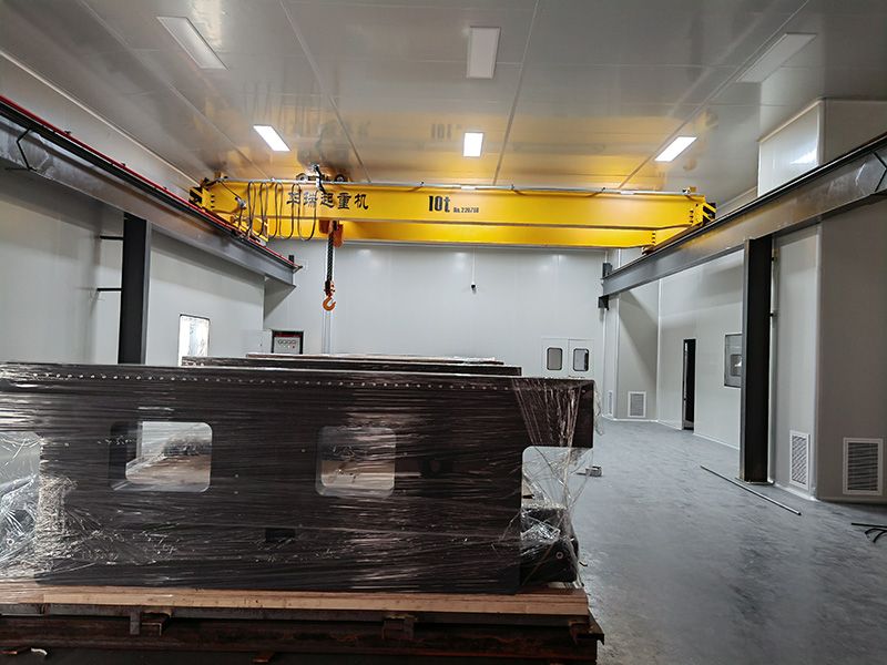 LH型電動(dòng)葫蘆雙梁起重機(jī)